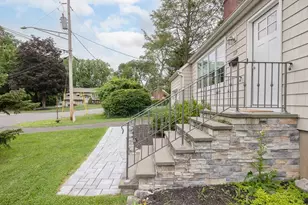 129 Lt Cox Dr, Pearl River, NY 10965 - Photo 4