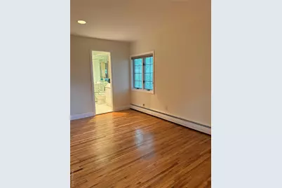 30 Dogwood Road #PVT HOUSE, Albertson, NY 11507 - Photo 6