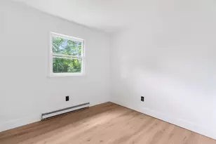 387 Freedom Rd, Pleasant Valley, NY 12569 - Photo 18