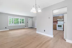 387 Freedom Rd, Pleasant Valley, NY 12569 - Photo 8