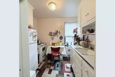 83-15 98 Street #3K, Woodhaven, NY 11421 - Photo 6