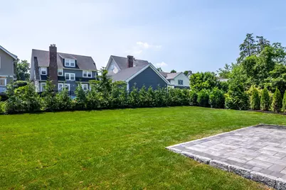 138 Mount Joy Place, New Rochelle, NY 10801 - Photo 32