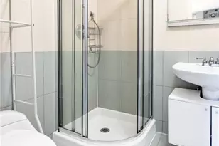 135 28th Ave, Brooklyn, NY 11214 - Photo 14