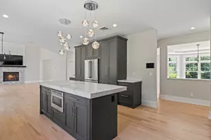 28 Meadow Glen Rd, Northport, NY 11768 - Photo 12