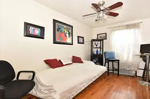 102-35 187th St, Hollis, NY 11423 - Photo 14