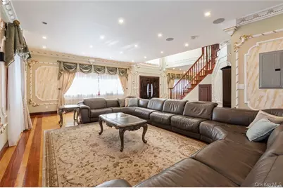 166-21 Goethals Avenue, Jamaica, NY 11432 - Photo 8