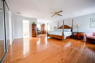 49 Nottingham Dr, Middle Island, NY 11953 - Photo 14