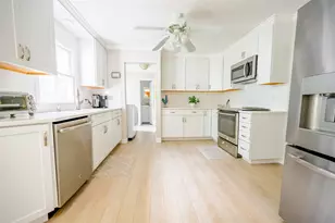 49 Nottingham Dr, Middle Island, NY 11953 - Photo 2