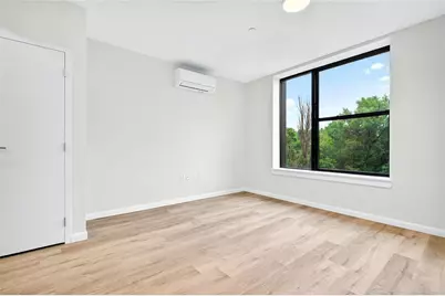 1727 Lacombe Avenue #3B, Bronx, NY 10473 - Photo 12