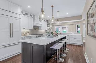 236 Stewart Ave, Garden City, NY 11530 - Photo 14