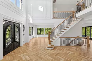 26 St Andrews Ct, Old Westbury, NY 11568 - Photo 14