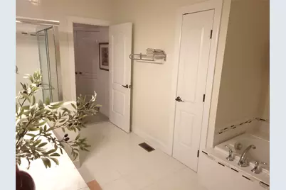 4 Toni Court, Center Moriches, NY 11934 - Photo 12