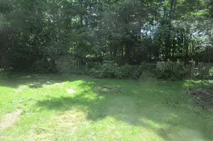 24 Edinburgh Rd, Middletown, NY 10941 - Photo 4