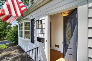 15 Benedict Ave, Eastchester, NY 10709 - Photo 4