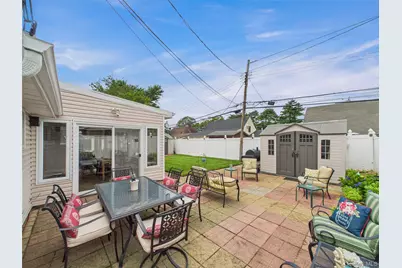 9 Pewter Lane, Hicksville, NY 11801 - Photo 18