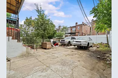 31 E 43rd Street, Brooklyn, NY 11203 - Photo 14