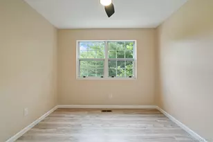 6 Doe Path, Coram, NY 11727 - Photo 20