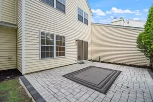 6 Doe Path, Coram, NY 11727 - Photo 28