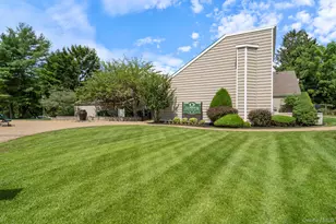 6 Doe Path, Coram, NY 11727 - Photo 36