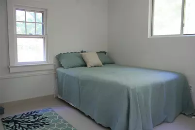 275 Hamilton Avenue, Cutchogue, NY 11935 - Photo 8