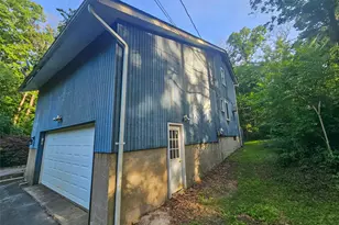 6 White Oaks Rd, Hyde Park, NY 12538 - Photo 4