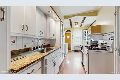 77-52 76th Street, Glendale, NY 11385 - Photo 6