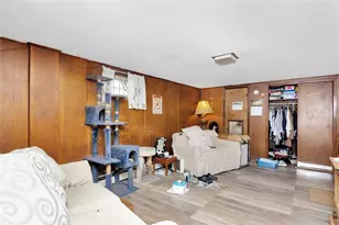 147-17 N Conduit Ave, Jamaica, NY 11436 - Photo 16