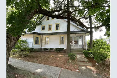 384 Hawthorne Avenue, Yonkers, NY 10705 - Photo 2