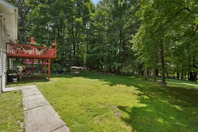 11 Lancaster Lane, Monsey, NY 10952 - Photo 30