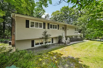 11 Lancaster Lane, Monsey, NY 10952 - Photo 2