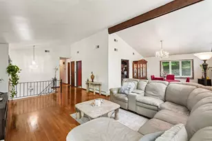 11 Lancaster Ln, Monsey, NY 10952 - Photo 6