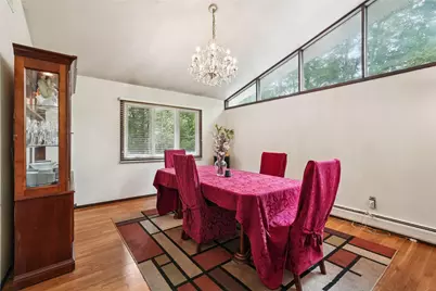 11 Lancaster Lane, Monsey, NY 10952 - Photo 8