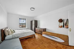 35-20 73rd St, Jackson Heights, NY 11372 - Photo 10