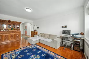 35-20 73rd St, Jackson Heights, NY 11372 - Photo 4