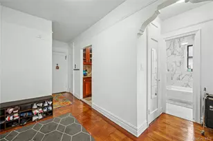 35-20 73rd St, Jackson Heights, NY 11372 - Photo 8