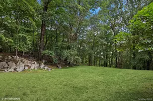 4 Hemlock Hollow Pl, Armonk, NY 10504 - Photo 24