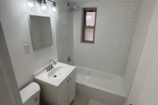 67-25 Clyde St, Forest Hills, NY 11375 - Photo 4