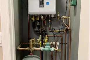 2301 Bathgate Ave, Bronx, NY 10458 - Photo 24