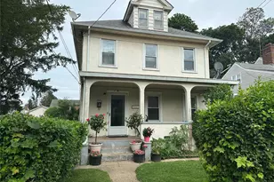 61 Nassau Ave, Glen Cove, NY 11542 - Photo 2