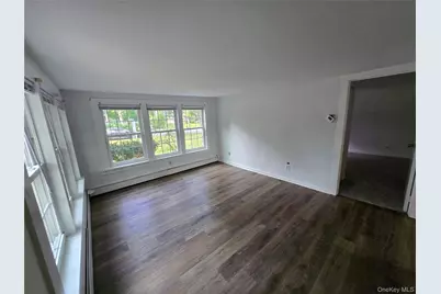 57 Hazelwood Avenue, Westhampton Beach, NY 11978 - Photo 4