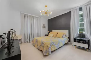 3 Fairview Ln, Glen Cove, NY 11542 - Photo 16