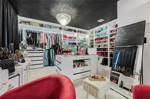 3 Fairview Ln, Glen Cove, NY 11542 - Photo 28