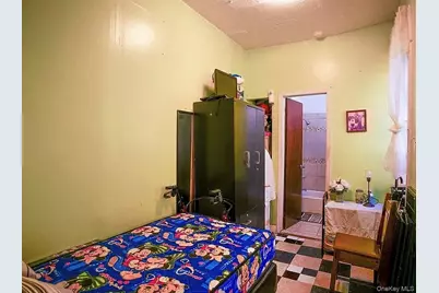 668 Broadway #11, Brooklyn, NY 11206 - Photo 10