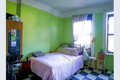 668 Broadway #11, Brooklyn, NY 11206 - Photo 6