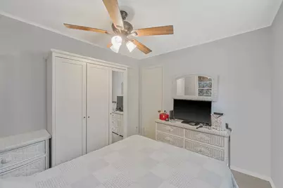 15 Youngs Avenue, Mattituck, NY 11952 - Photo 8