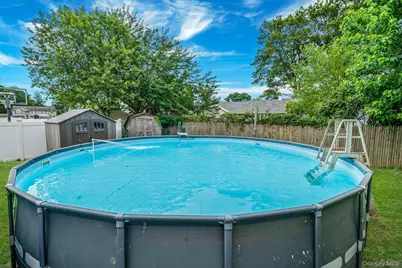 108A Union Avenue, Ronkonkoma, NY 11779 - Photo 8