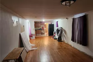 815 Swinton Ave, Bronx, NY 10465 - Photo 8