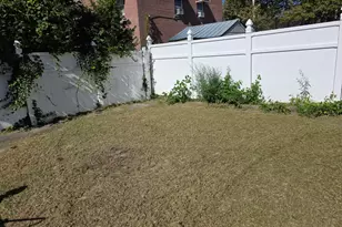 815 Swinton Ave, Bronx, NY 10465 - Photo 26