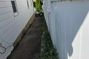 815 Swinton Ave, Bronx, NY 10465 - Photo 22