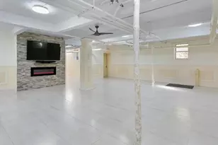 33-25 90th St, Jackson Heights, NY 11372 - Photo 18